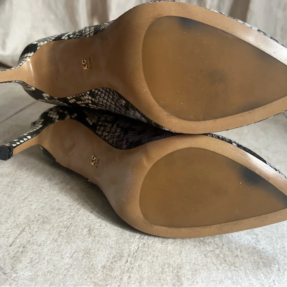 Kenneth Cole Riley 85 Simple Boot. - Picture 6 of 8